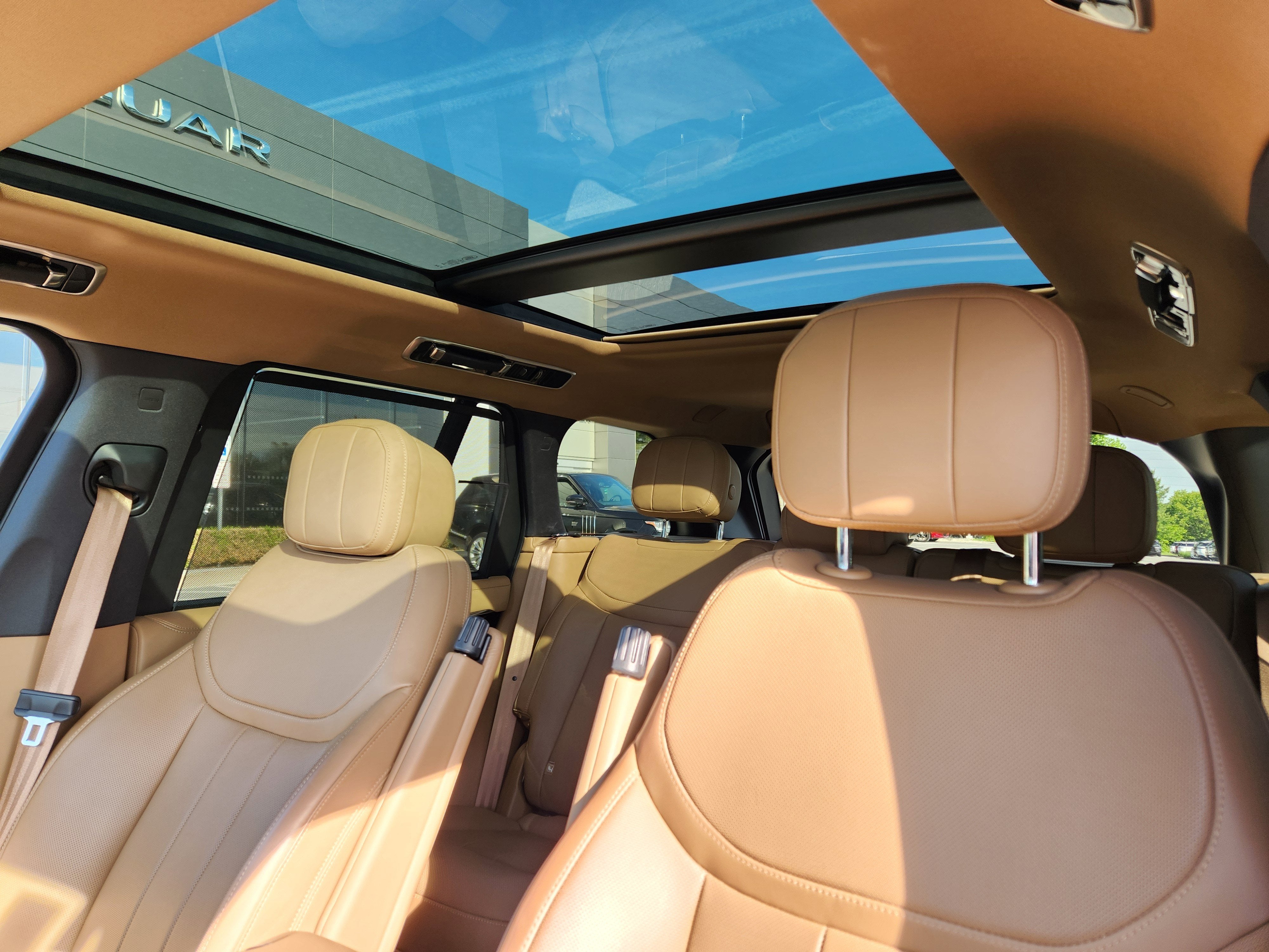 2024 Land Rover Range Rover SE