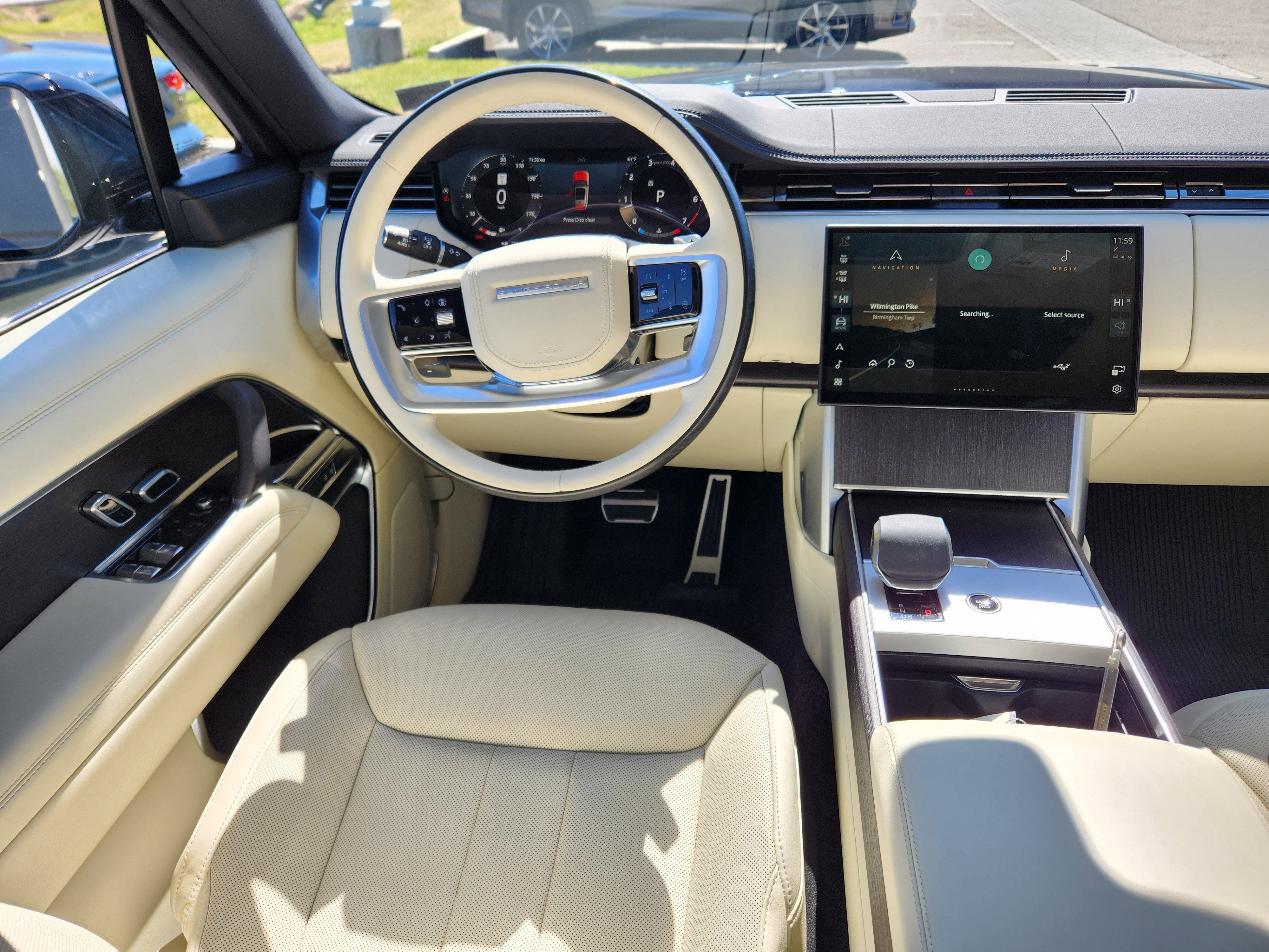 2024 Land Rover Range Rover SE