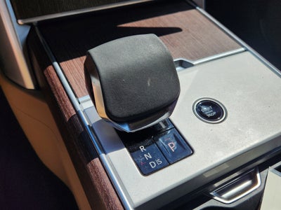 2024 Land Rover Range Rover SE