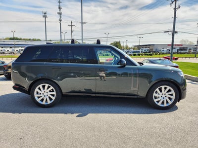 2024 Land Rover Range Rover SE