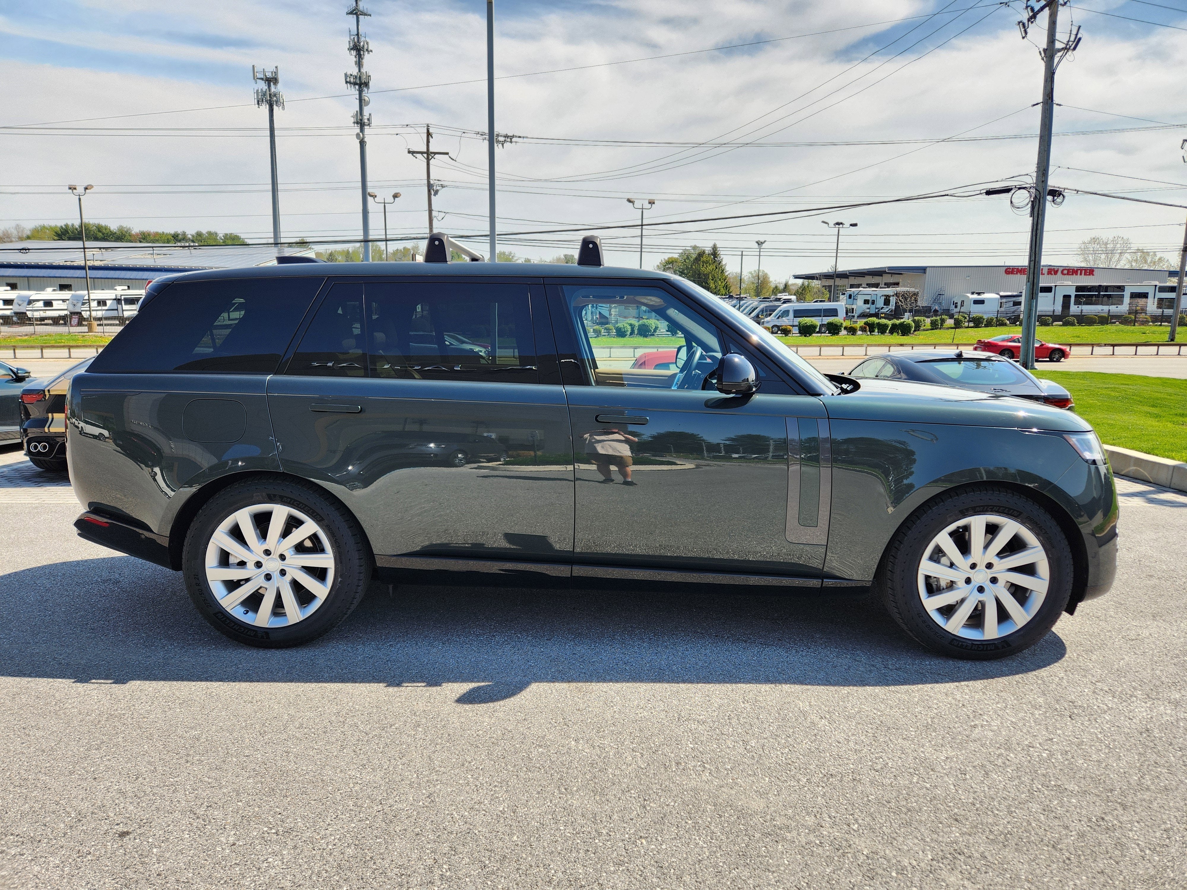 2024 Land Rover Range Rover SE