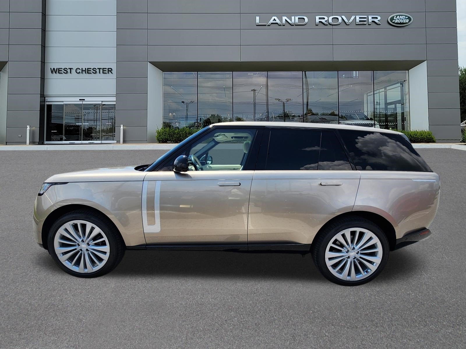2023 Land Rover Range Rover First Edition