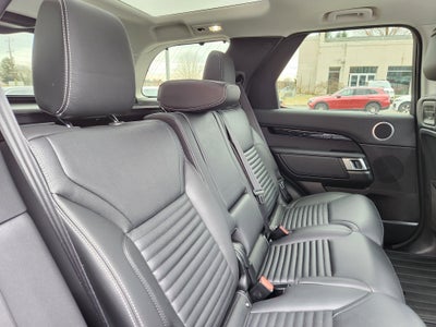 2024 Land Rover Discovery S