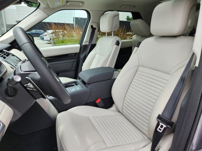 2024 Land Rover Discovery S