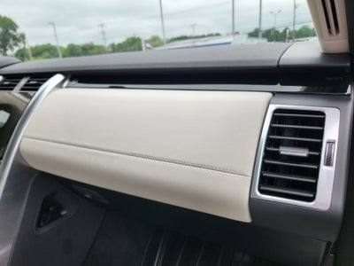 2024 Land Rover Discovery S