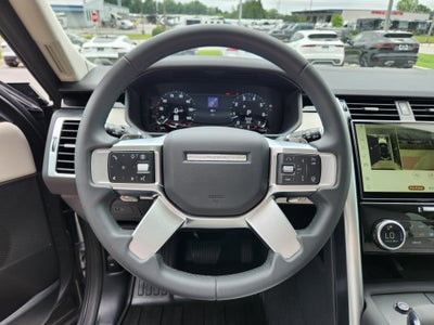 2024 Land Rover Discovery S