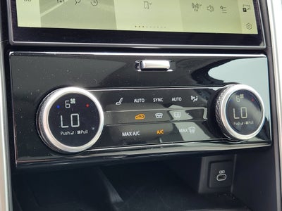 2024 Land Rover Discovery S