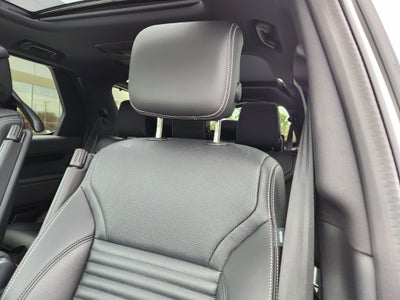 2025 Land Rover Discovery S
