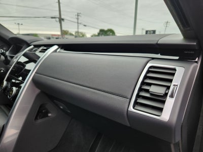 2025 Land Rover Discovery S