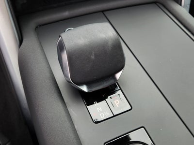 2025 Land Rover Discovery S