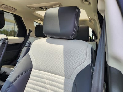 2025 Land Rover Discovery S