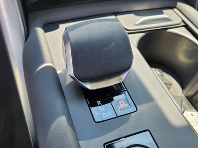 2025 Land Rover Discovery S