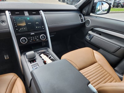 2024 Land Rover Discovery Dynamic SE