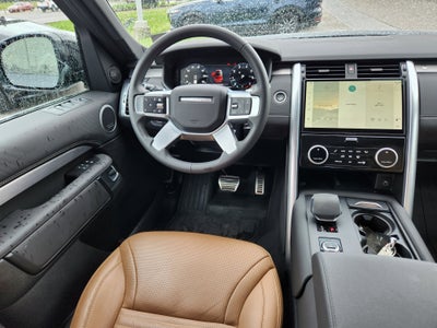2024 Land Rover Discovery Dynamic SE