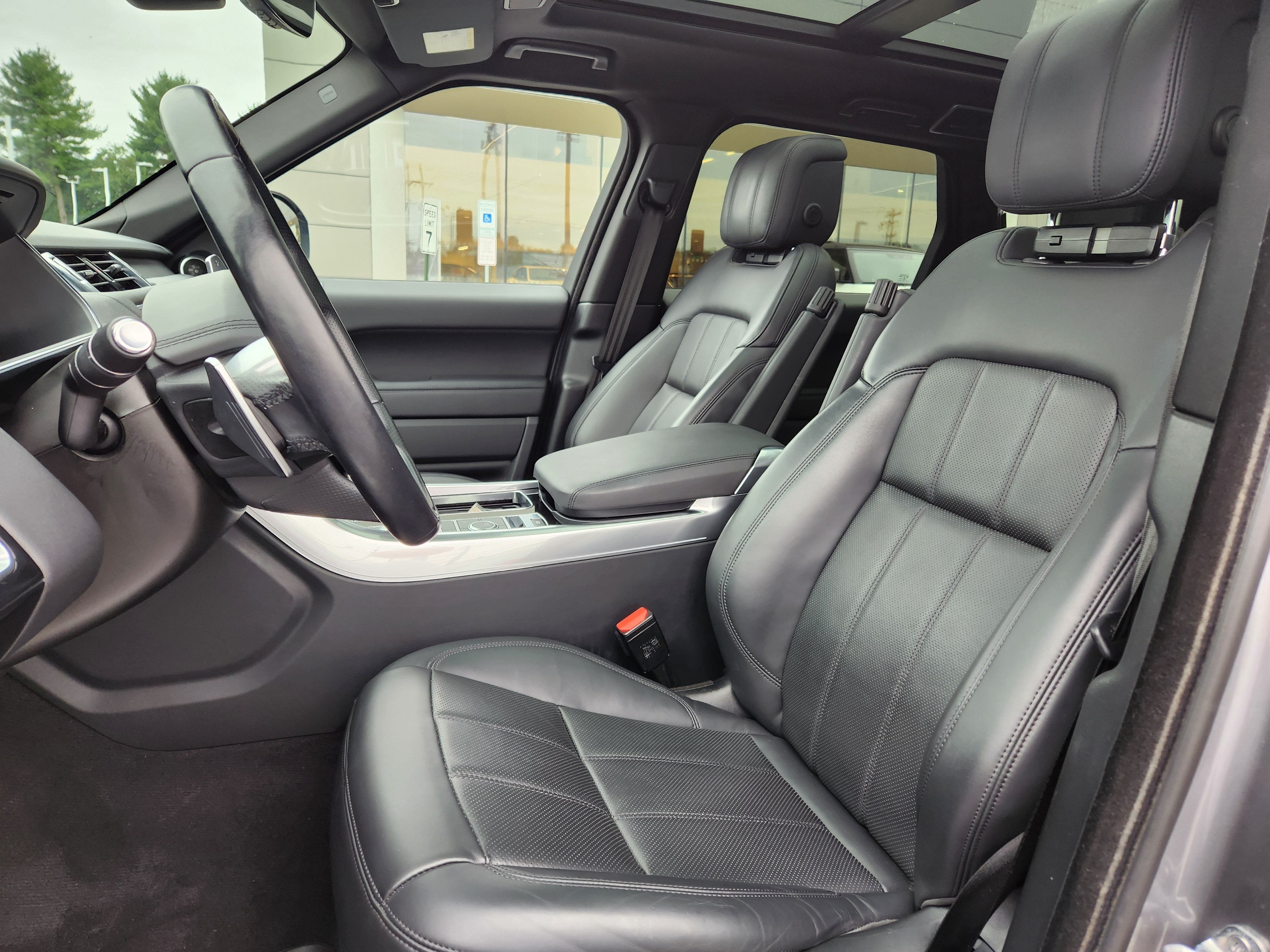 2022 Land Rover Range Rover Sport HSE Silver Edition