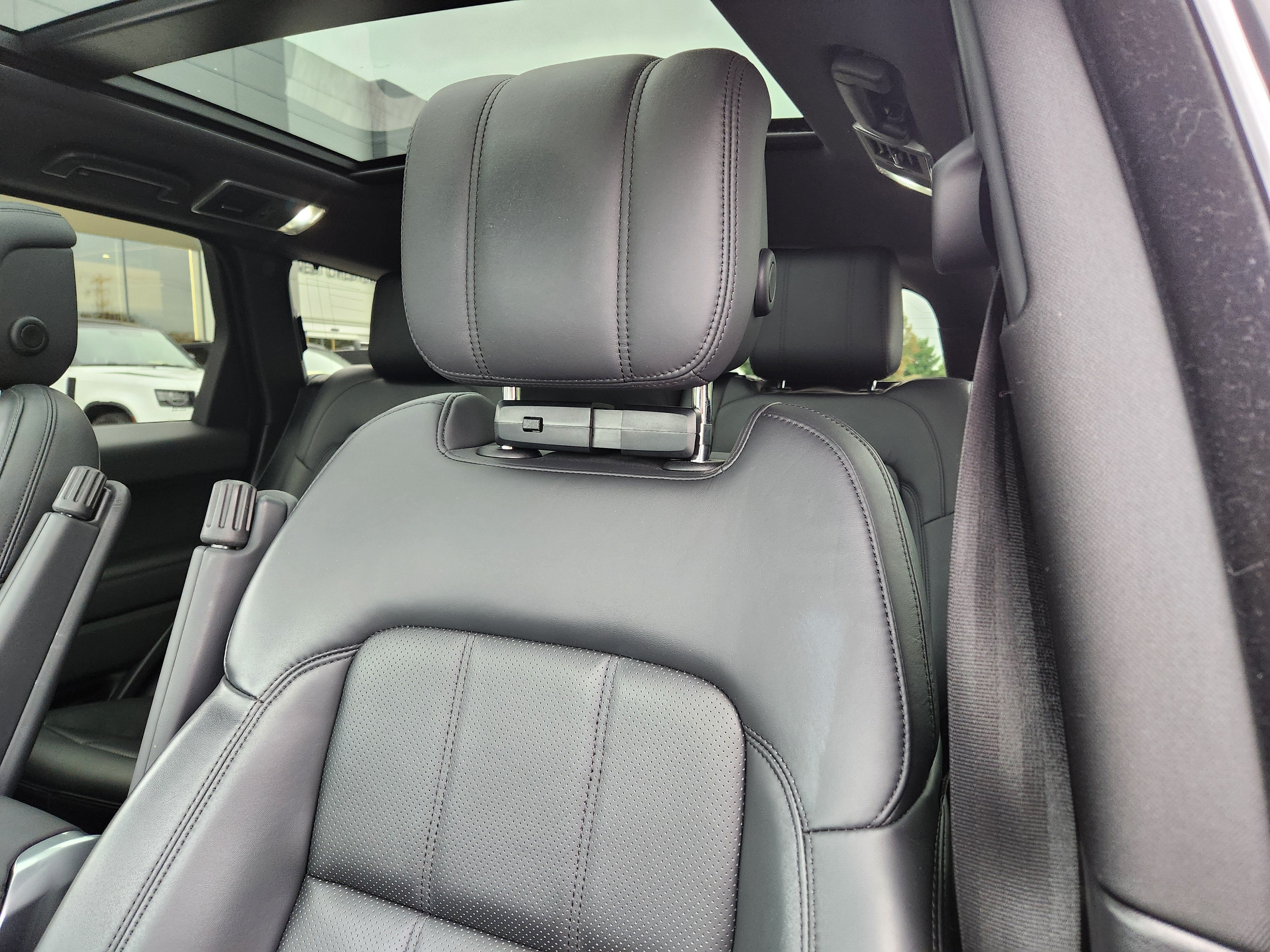 2022 Land Rover Range Rover Sport HSE Silver Edition
