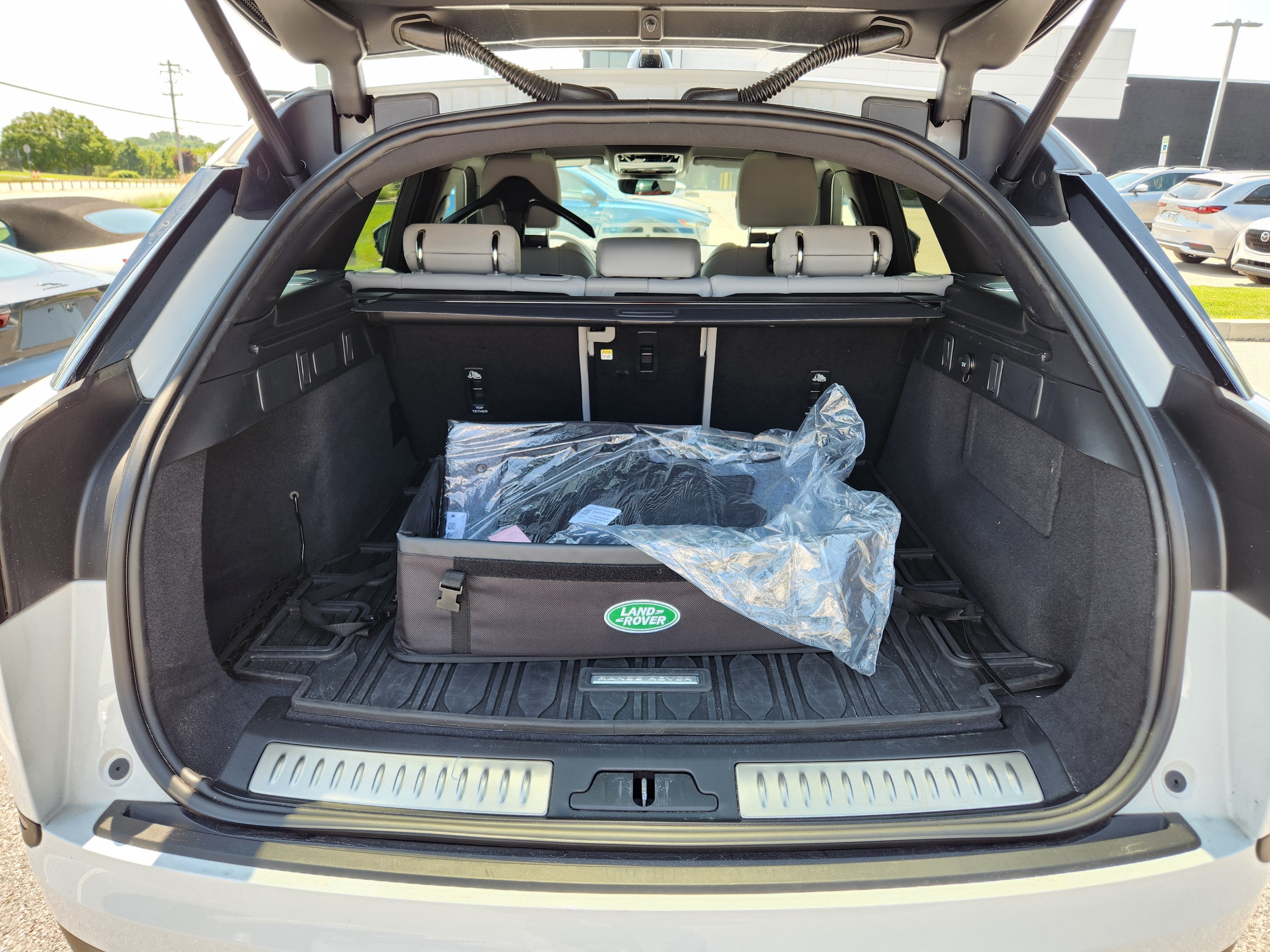 2026 Land Rover Range Rover Velar S