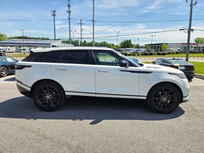 2026 Land Rover Range Rover Velar Dynamic SE