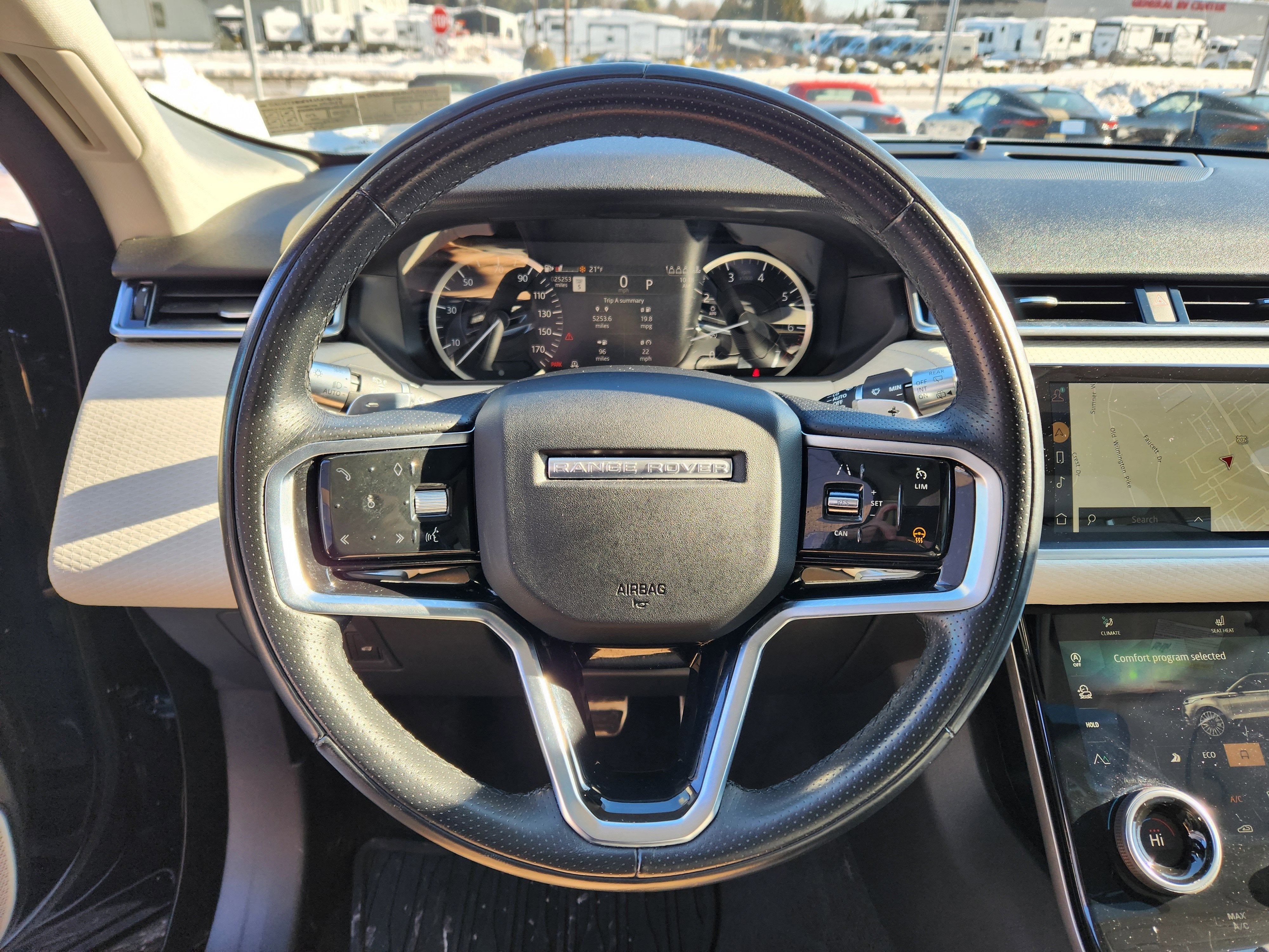 2022 Land Rover Range Rover Velar P250 R-Dynamic S