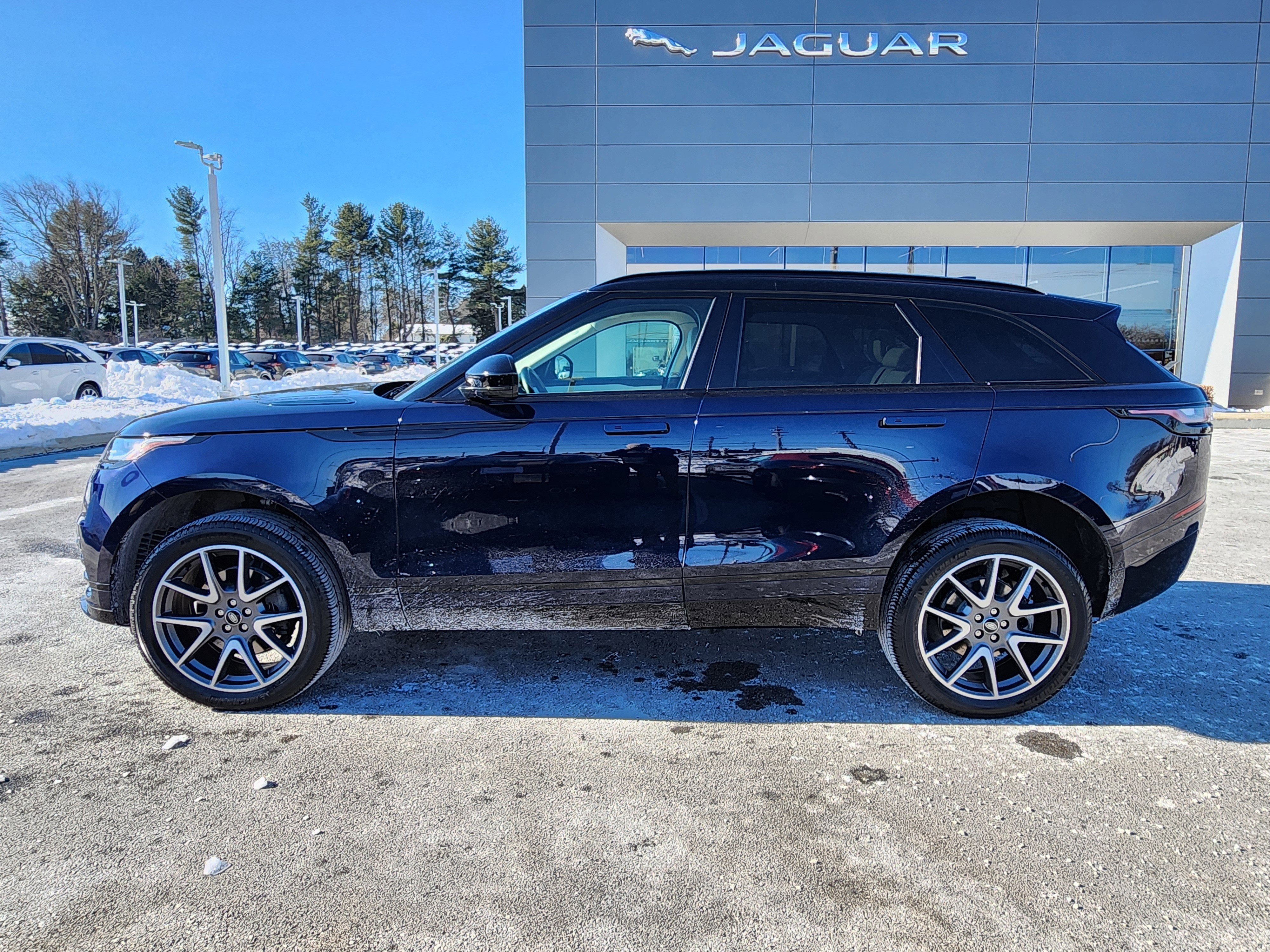 2022 Land Rover Range Rover Velar P250 R-Dynamic S