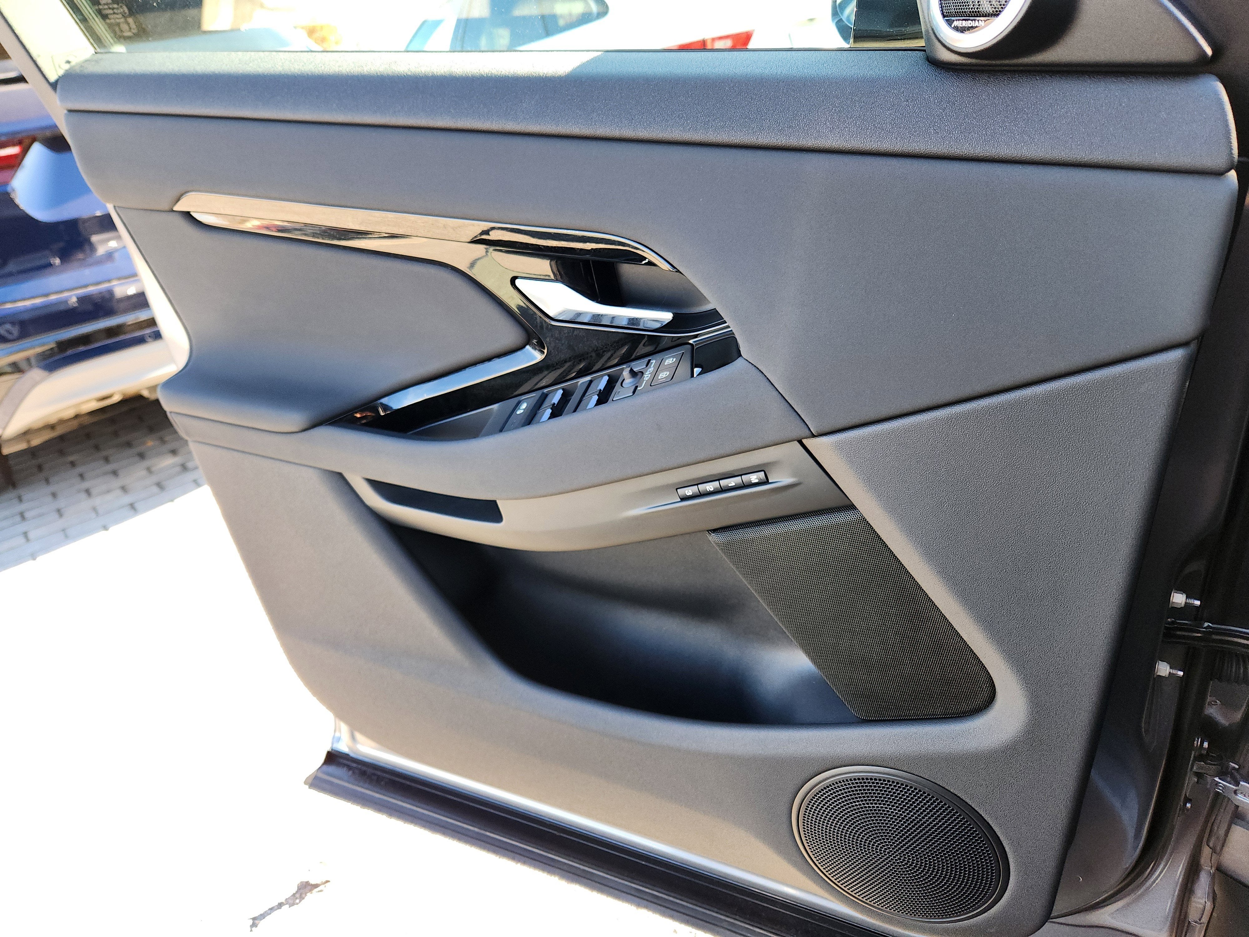 2026 Land Rover Range Rover Evoque S