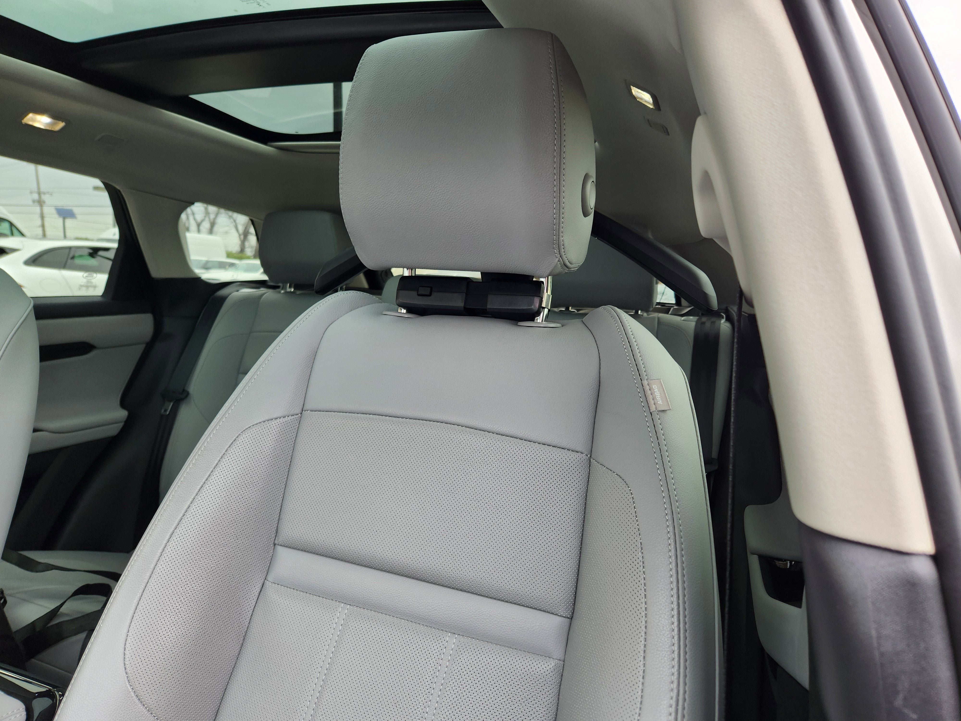 2025 Land Rover Range Rover Evoque S