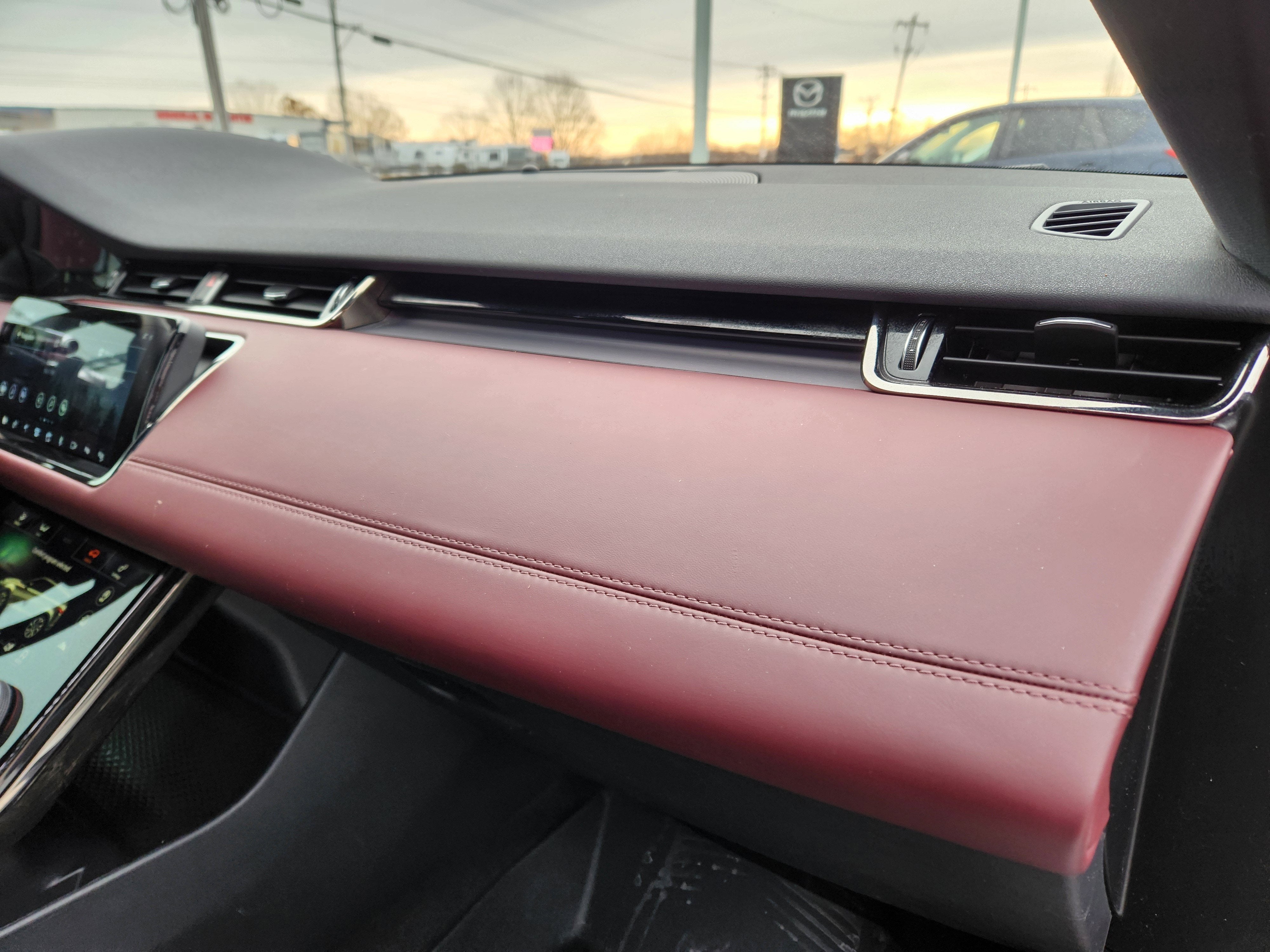 2020 Land Rover Range Rover Evoque R-Dynamic SE