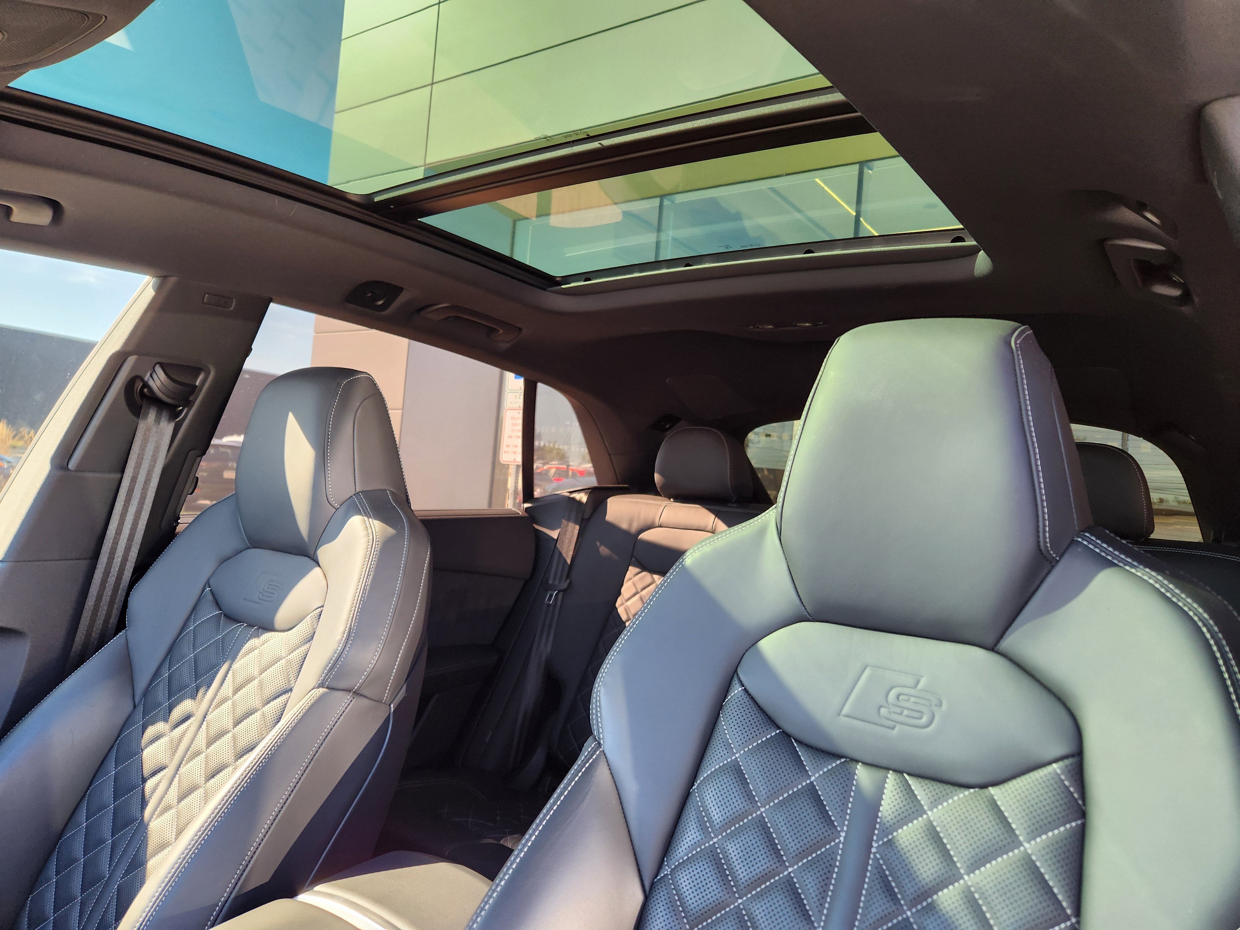 2024 Audi SQ8 4.0T Premium Plus