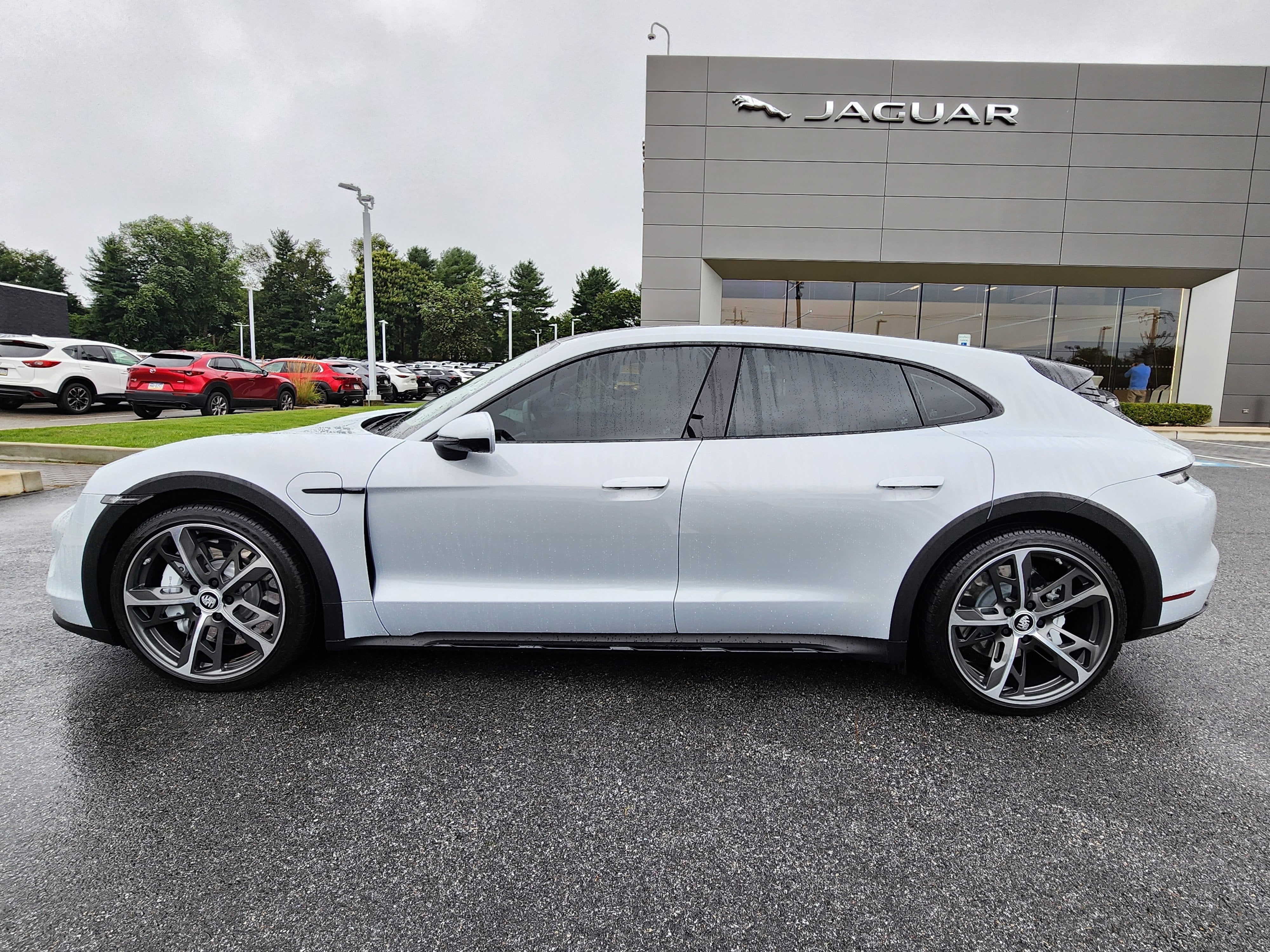 2023 Porsche Taycan Cross Turismo 4S