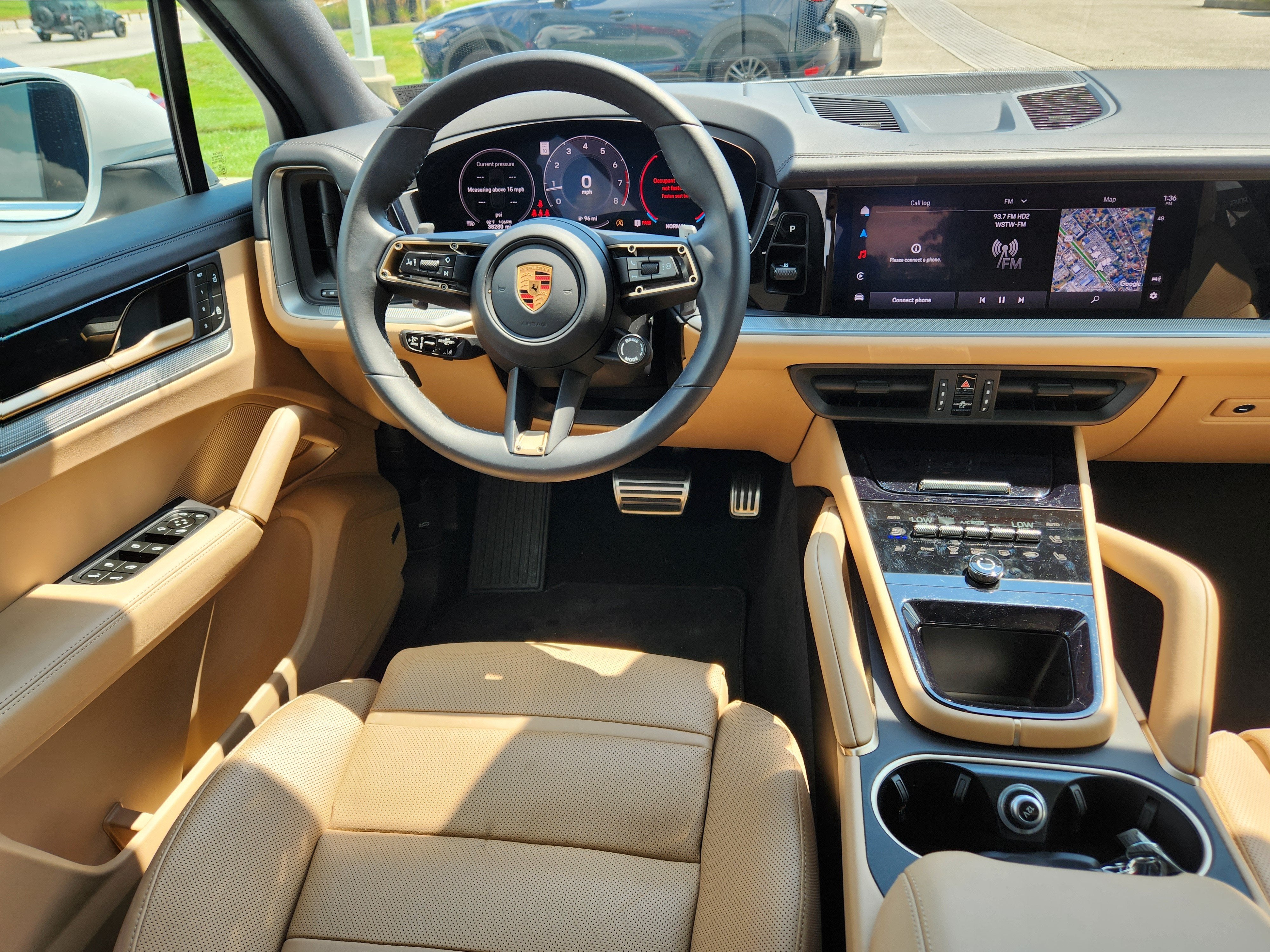 2025 Porsche Cayenne AWD
