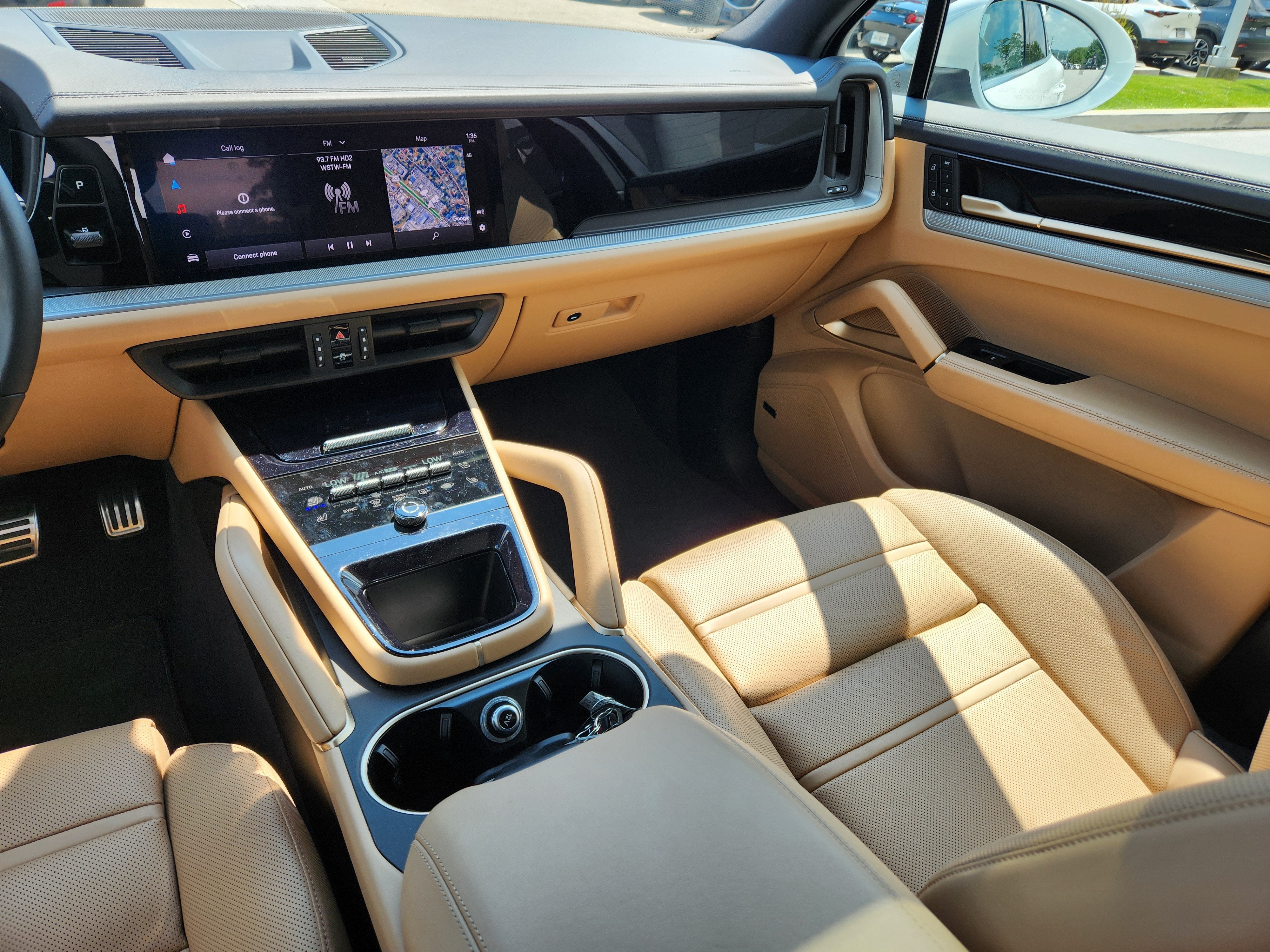 2025 Porsche Cayenne AWD