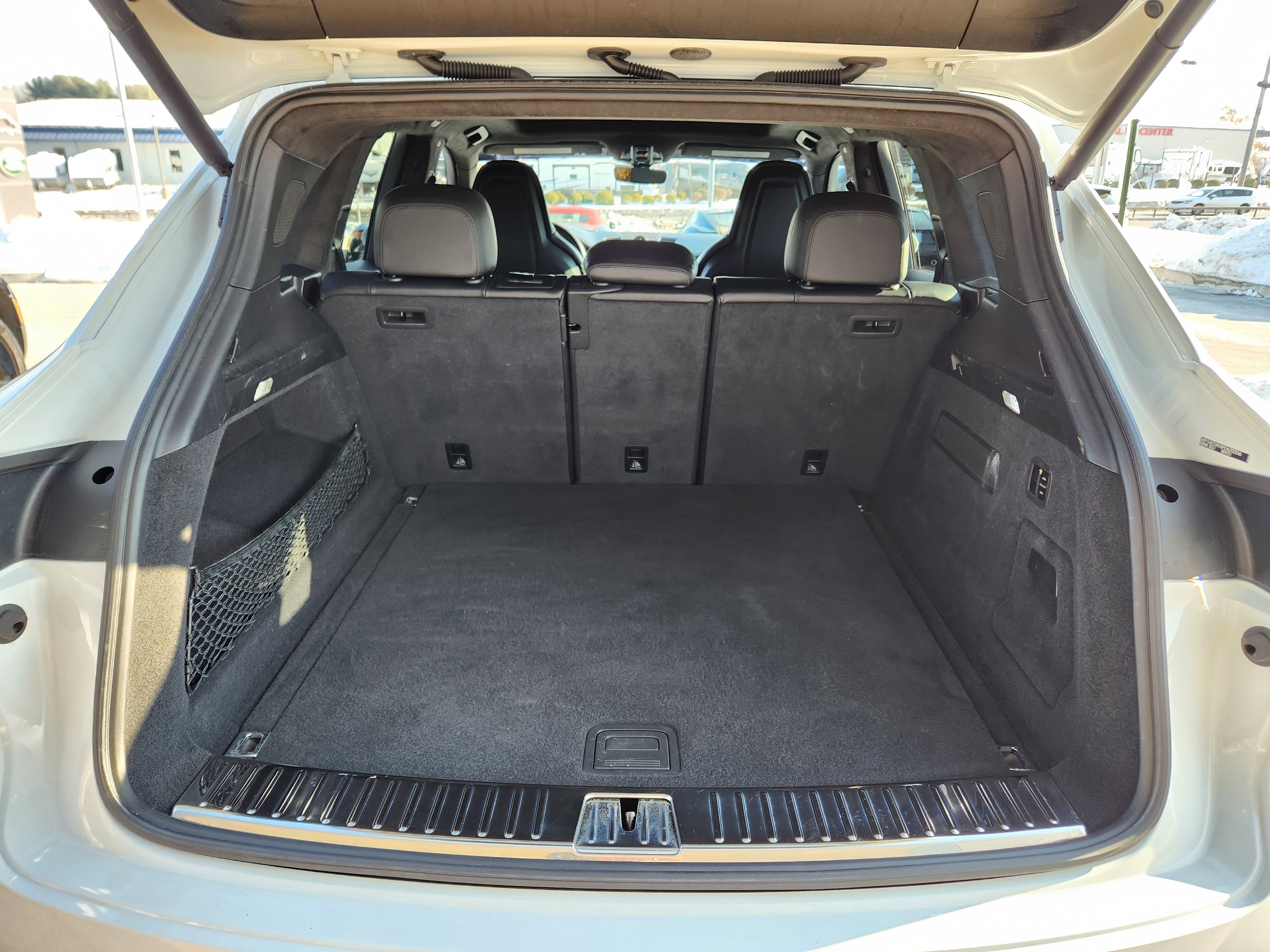 2023 Porsche Cayenne Turbo