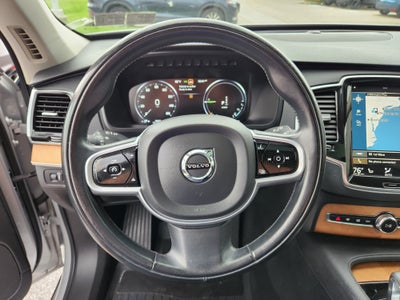 2022 Volvo XC90 Recharge Plug-In Hybrid T8 Inscription Expression 7 Passenger