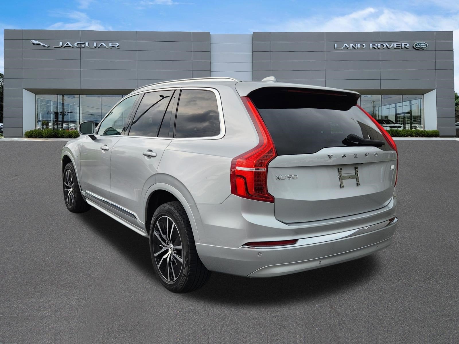 2022 Volvo XC90 Recharge Plug-In Hybrid T8 Inscription Expression 7 Passenger