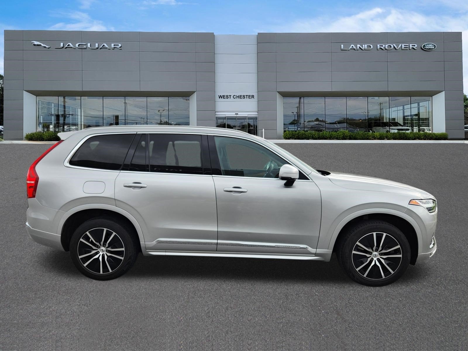 2022 Volvo XC90 Recharge Plug-In Hybrid T8 Inscription Expression 7 Passenger