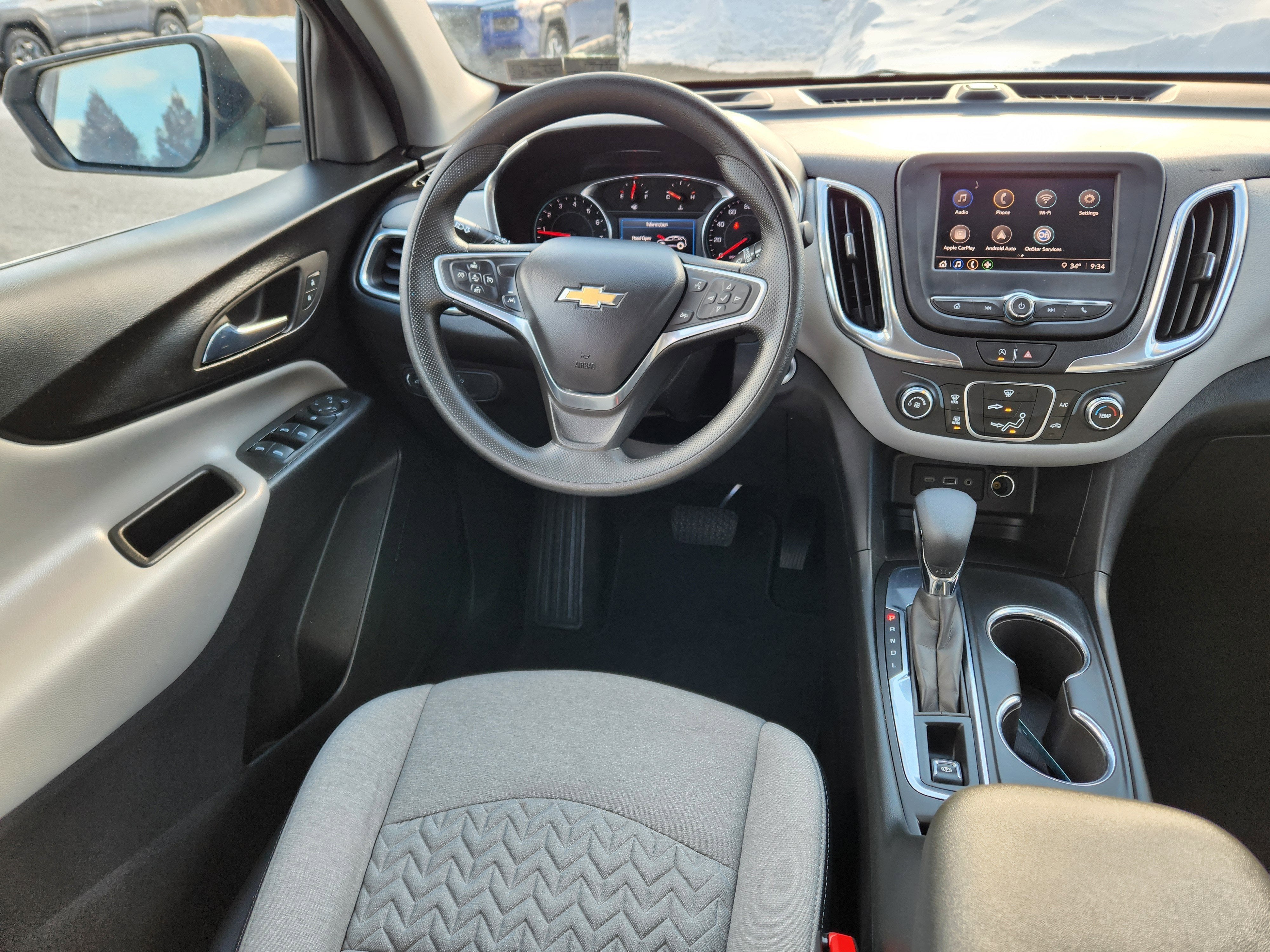 2022 Chevrolet Equinox LS