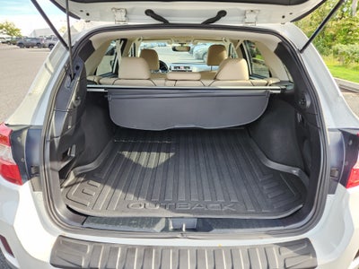 2017 Subaru Outback 2.5i LimitedEyeSight + Navigation System + High Beam As