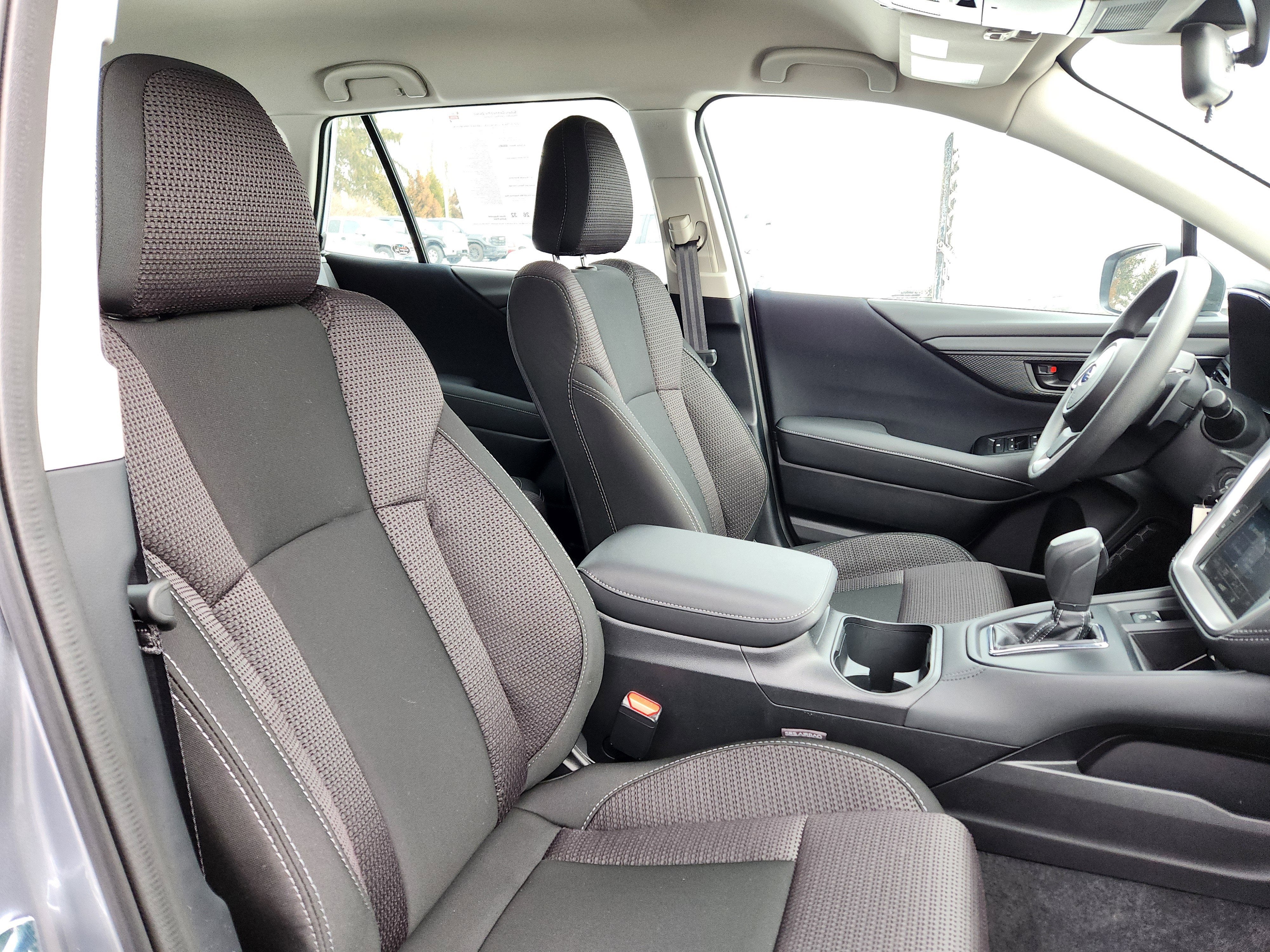 2025 Subaru Outback 2.5i