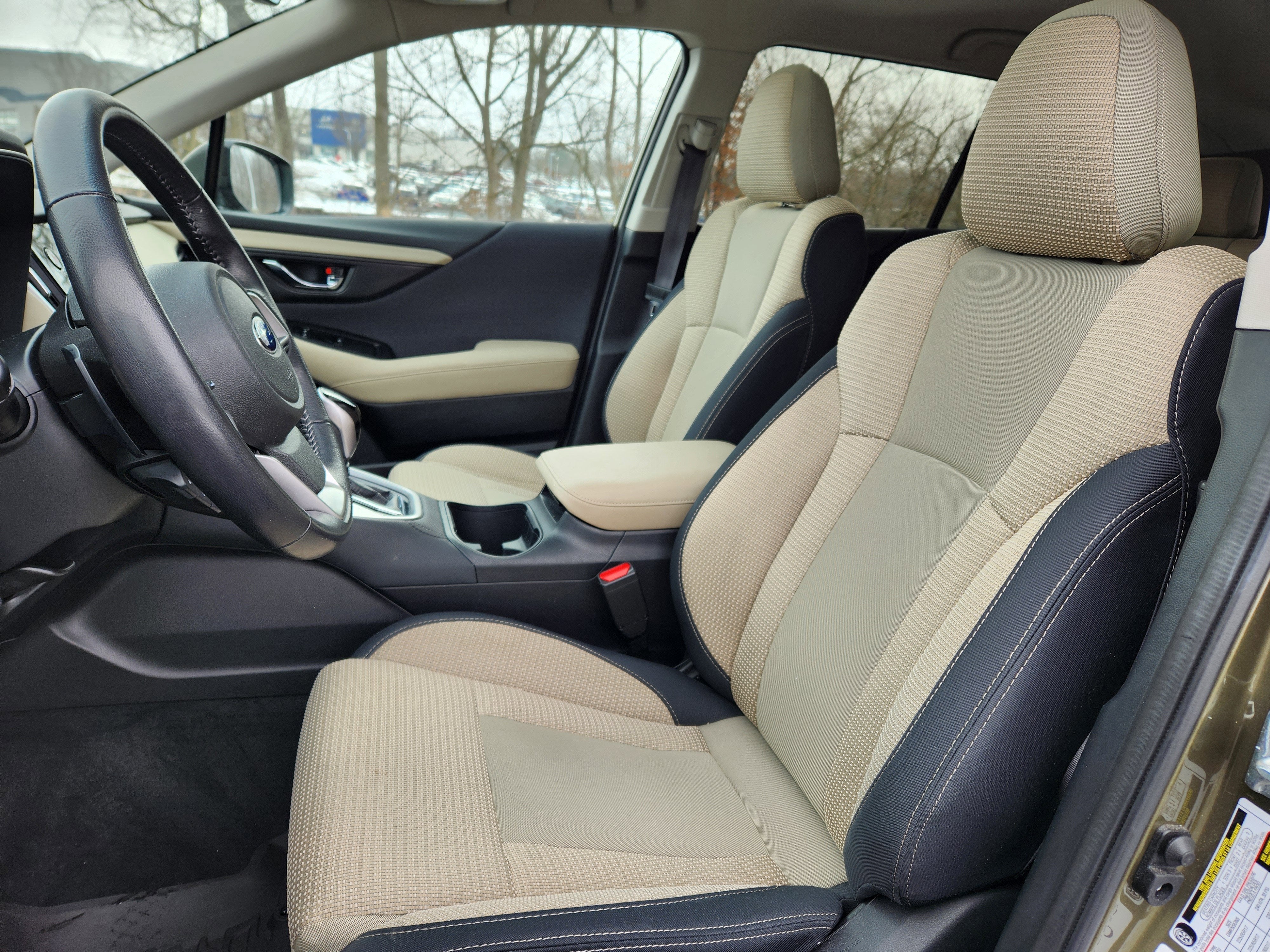 2022 Subaru Outback Premium Blind Spot Detection w/ Rear Cross Traffic Alert +