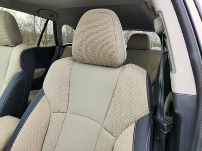 2022 Subaru Outback Premium Blind Spot Detection w/ Rear Cross Traffic Alert +