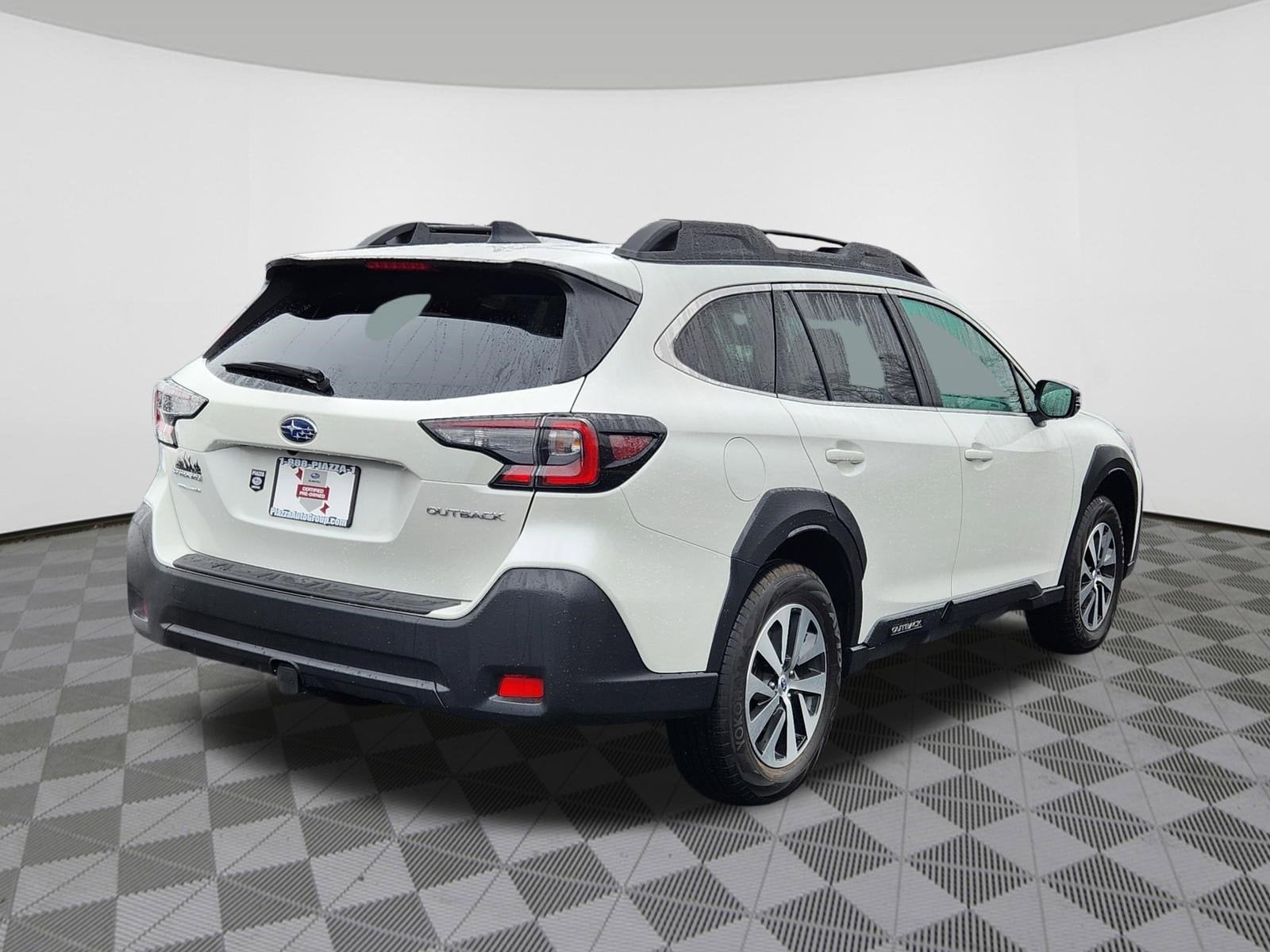 2025 Subaru Outback Premium Blind Spot Detection w/ Rear Cross Traffic Alert +