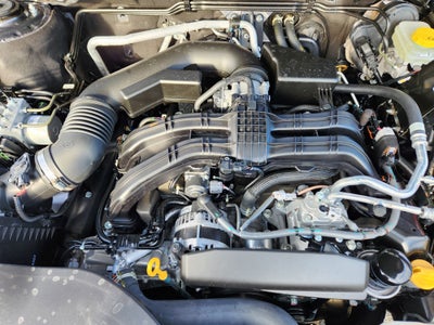 2025 Subaru Outback Premium Blind Spot Detection w/ Rear Cross Traffic Alert +