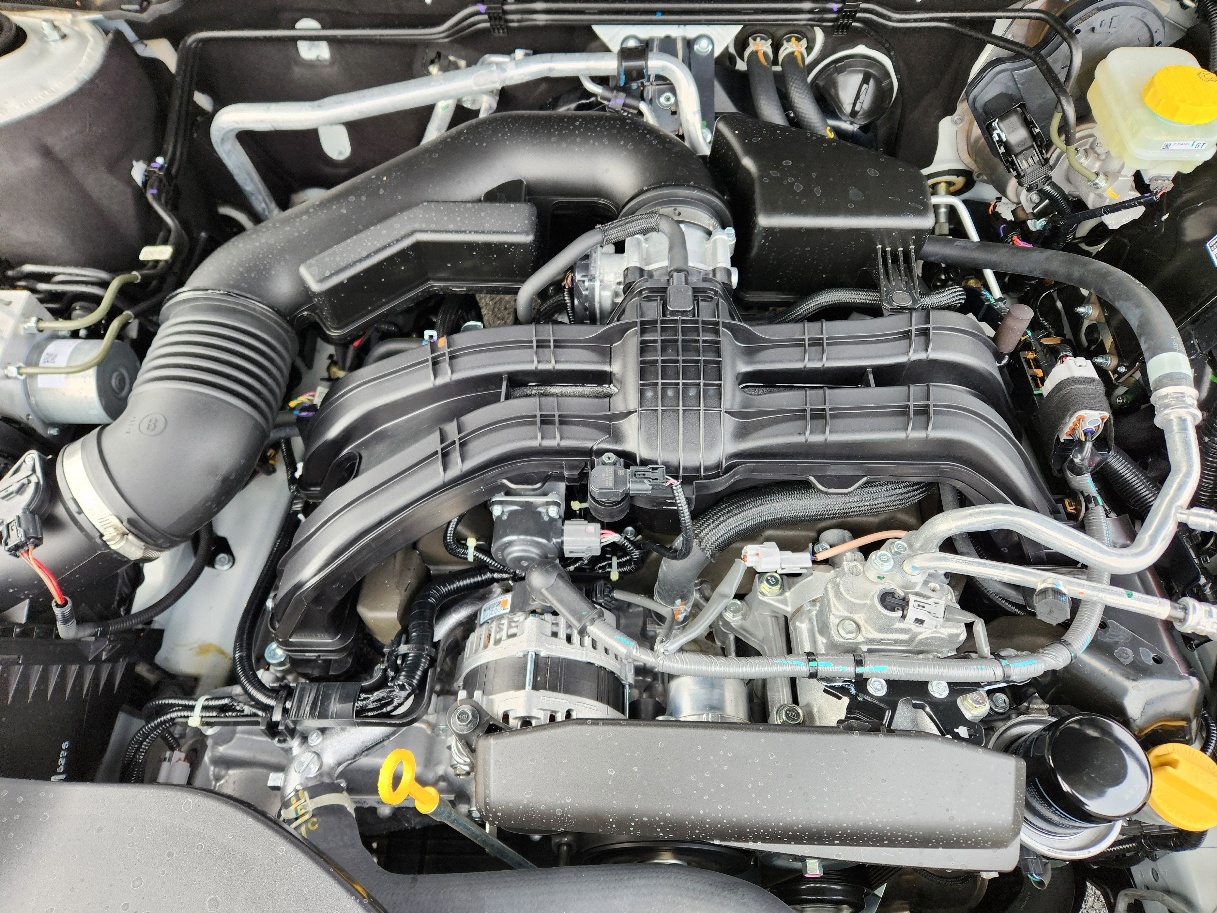 2025 Subaru Outback Premium Blind Spot Detection w/ Rear Cross Traffic Alert +