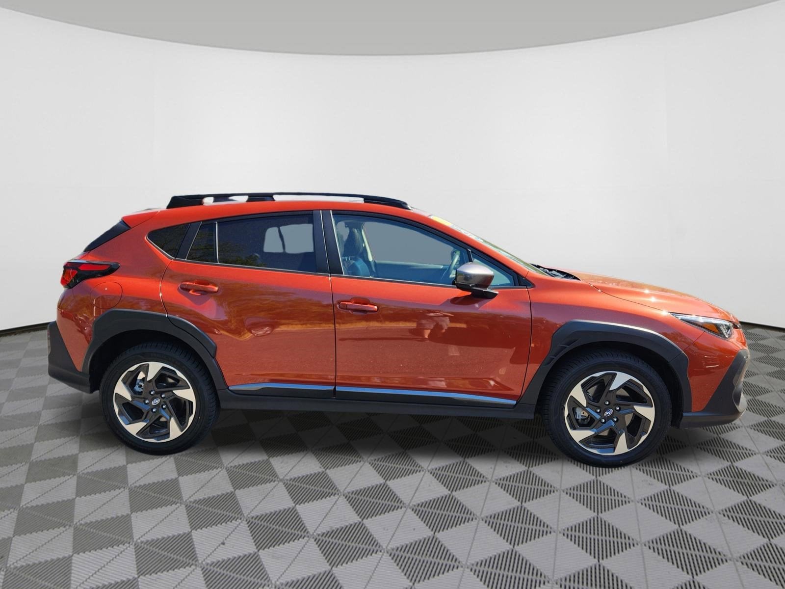 2024 Subaru Crosstrek Limited H/K Audio + Power Moonroof