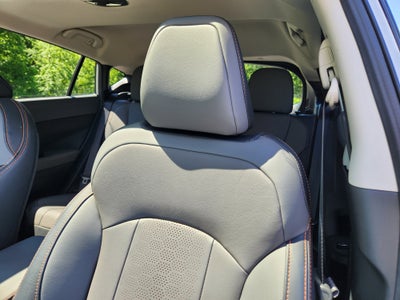 2024 Subaru Crosstrek Limited H/K Audio + Power Moonroof + Navigation