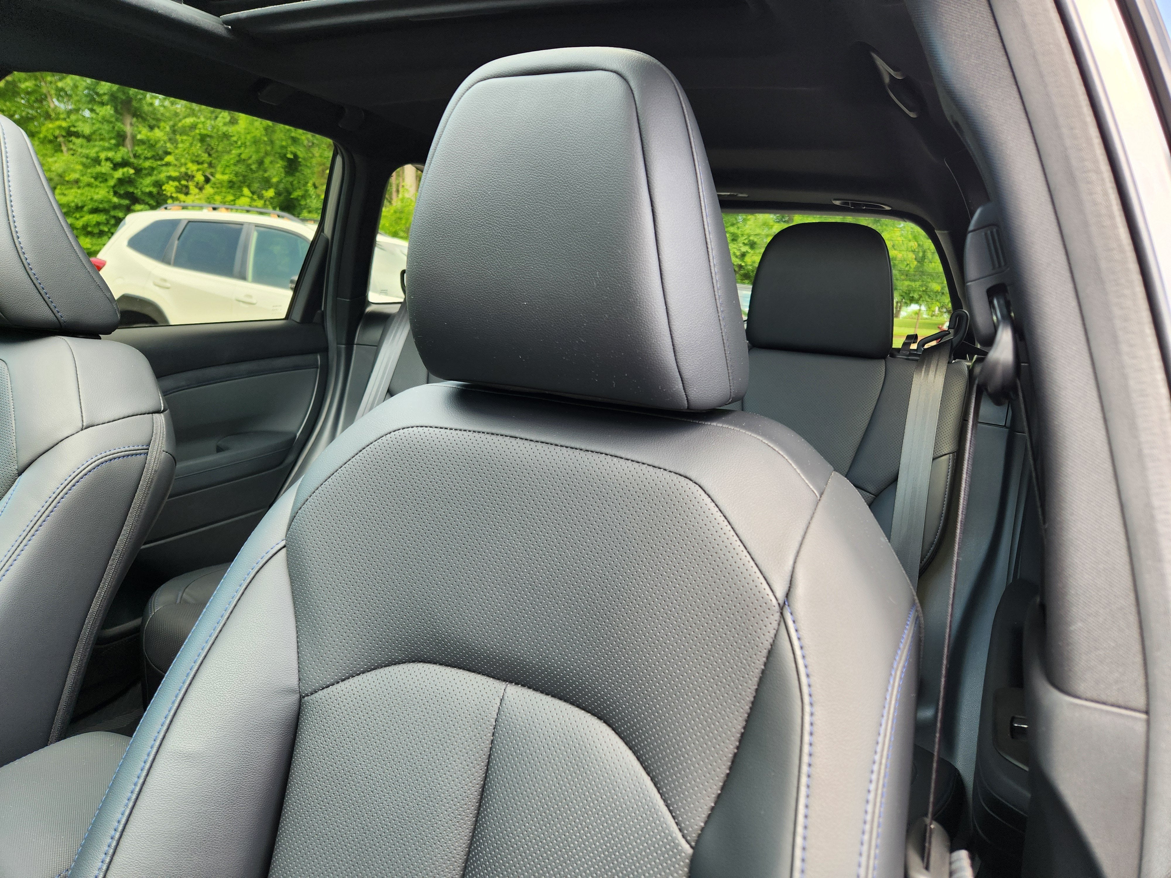 2026 Subaru Forester Limited Harman Kardon Audio + Navigation + Reverse Automat