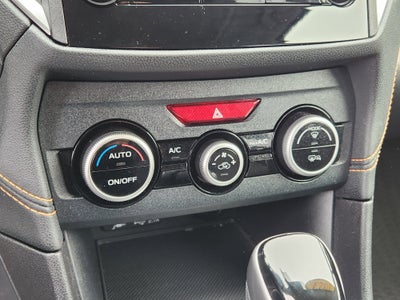 2021 Subaru Crosstrek Premium Moonroof + Blind Spot Detection / Rear Cross Traff