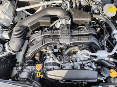 2025 Subaru Crosstrek Premium Blind Spot Detection w/ Rear Cross Traffic Alert +