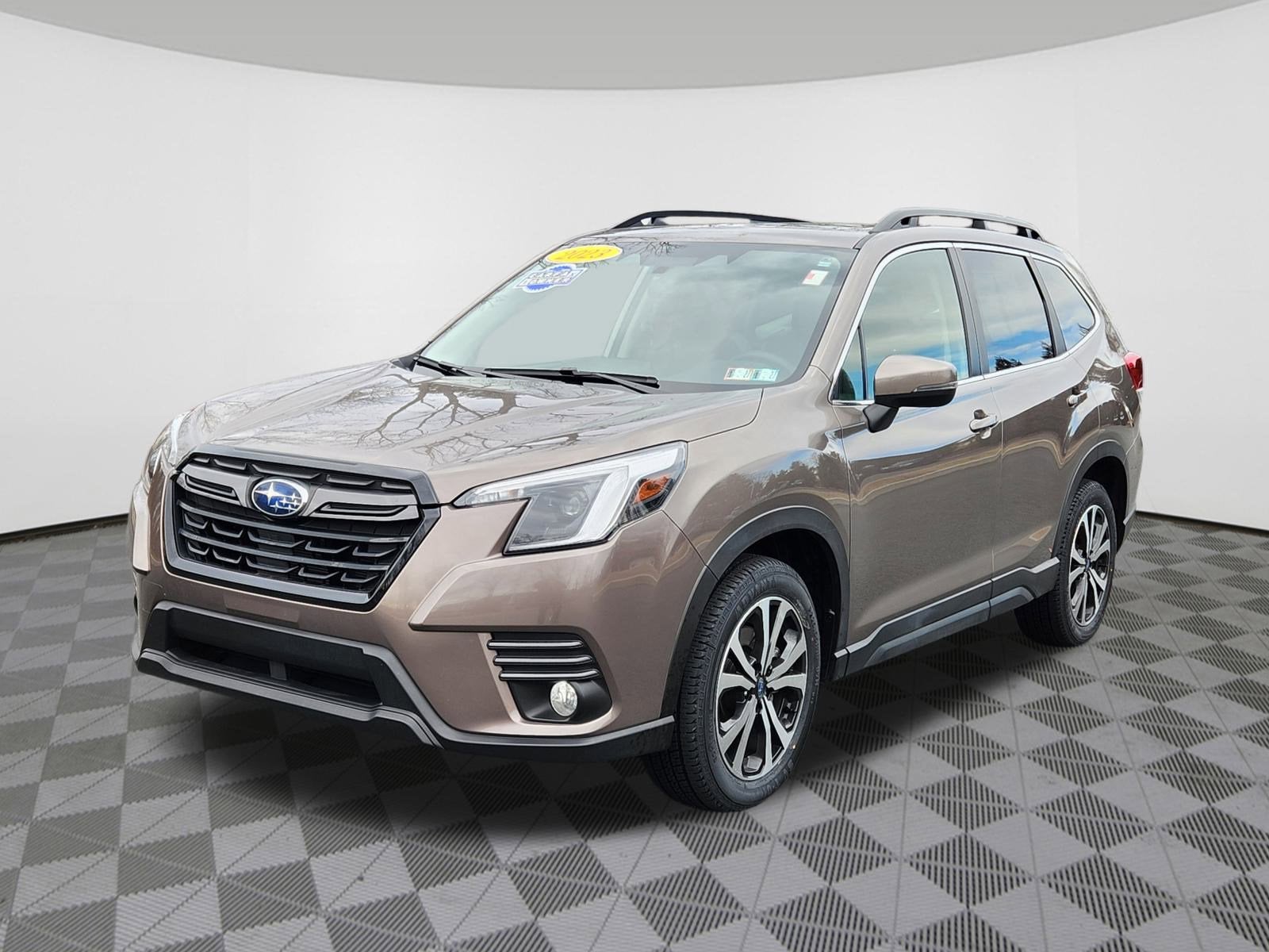 2023 Subaru Forester Limited Reverse Automatic Braking + Navigation System + Ha