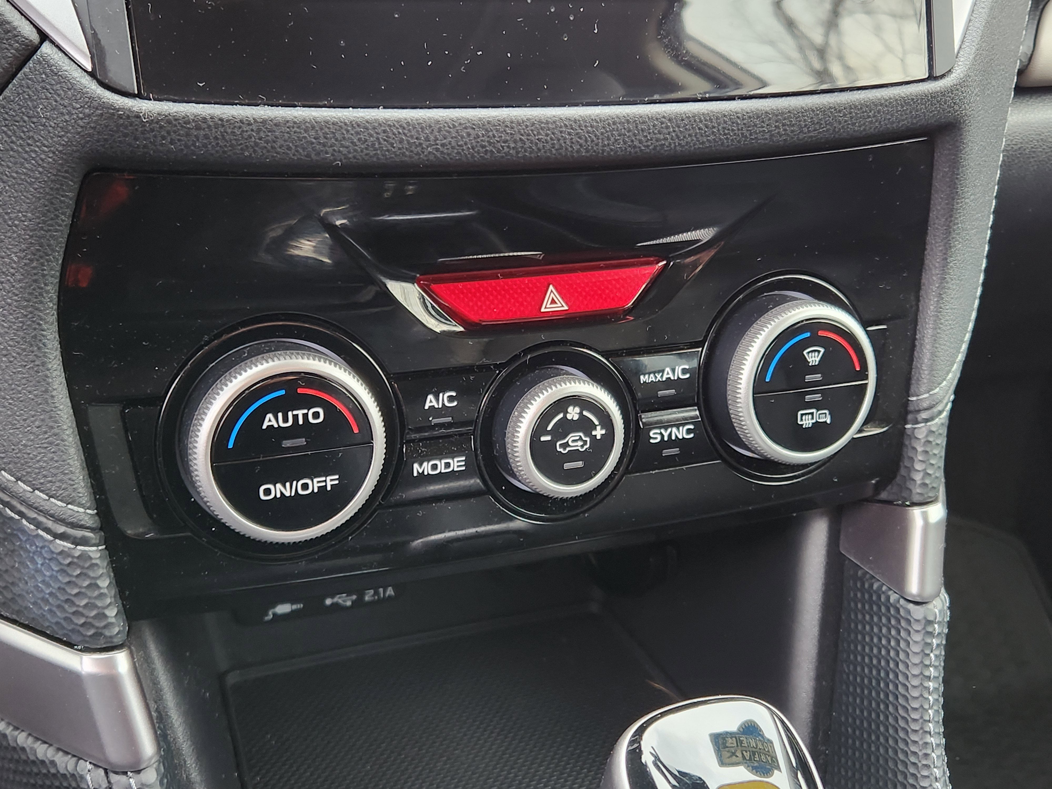 2023 Subaru Forester Limited Reverse Automatic Braking + Navigation System + Ha